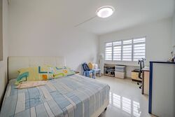 Blk 285A Toh Guan Road (Jurong East), HDB Executive #451799121